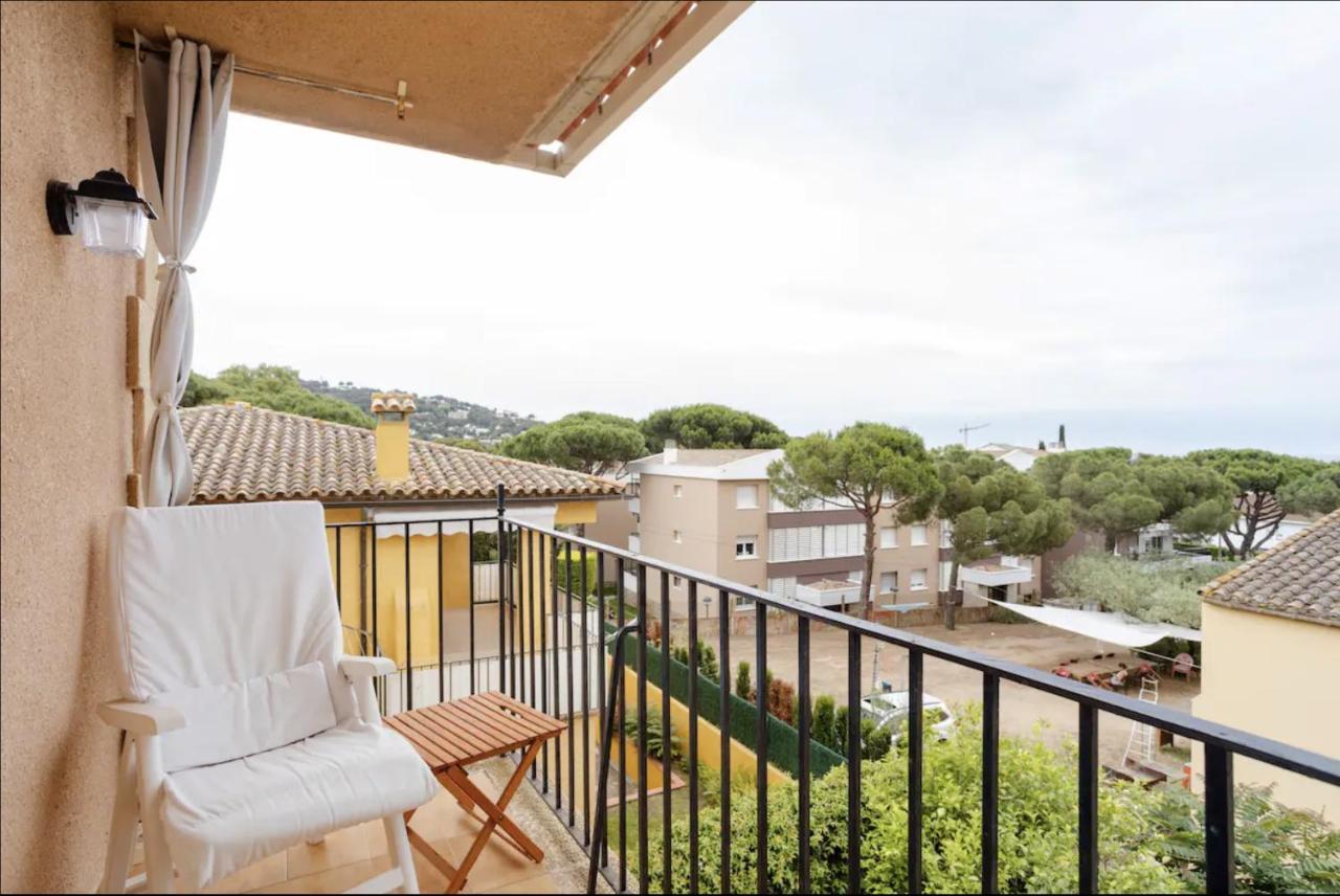 Bonita Casa Adosada Con Jardin Privado Y Piscina Comunitaria Calella De Palafrugell Exterior photo